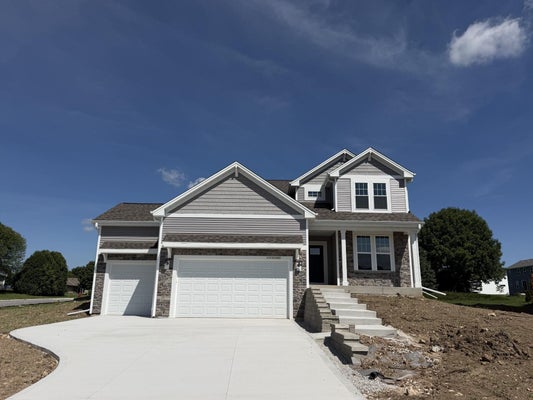 N101W16888 TANGLEWOOD DR, GERMANTOWN, WI 53022 - Image 214e32ceaad84babc20eacf45bbf95fe/2130734785