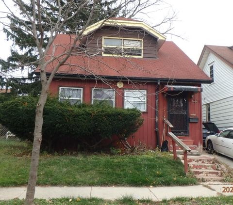 Photo of 3624 N 24th Pl, Milwaukee, WI 53206 (MLS # 1957540)