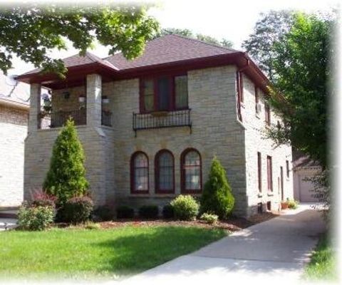Photo of 2612 N 60th St, Milwaukee, WI 53210 (MLS # 1909242)
