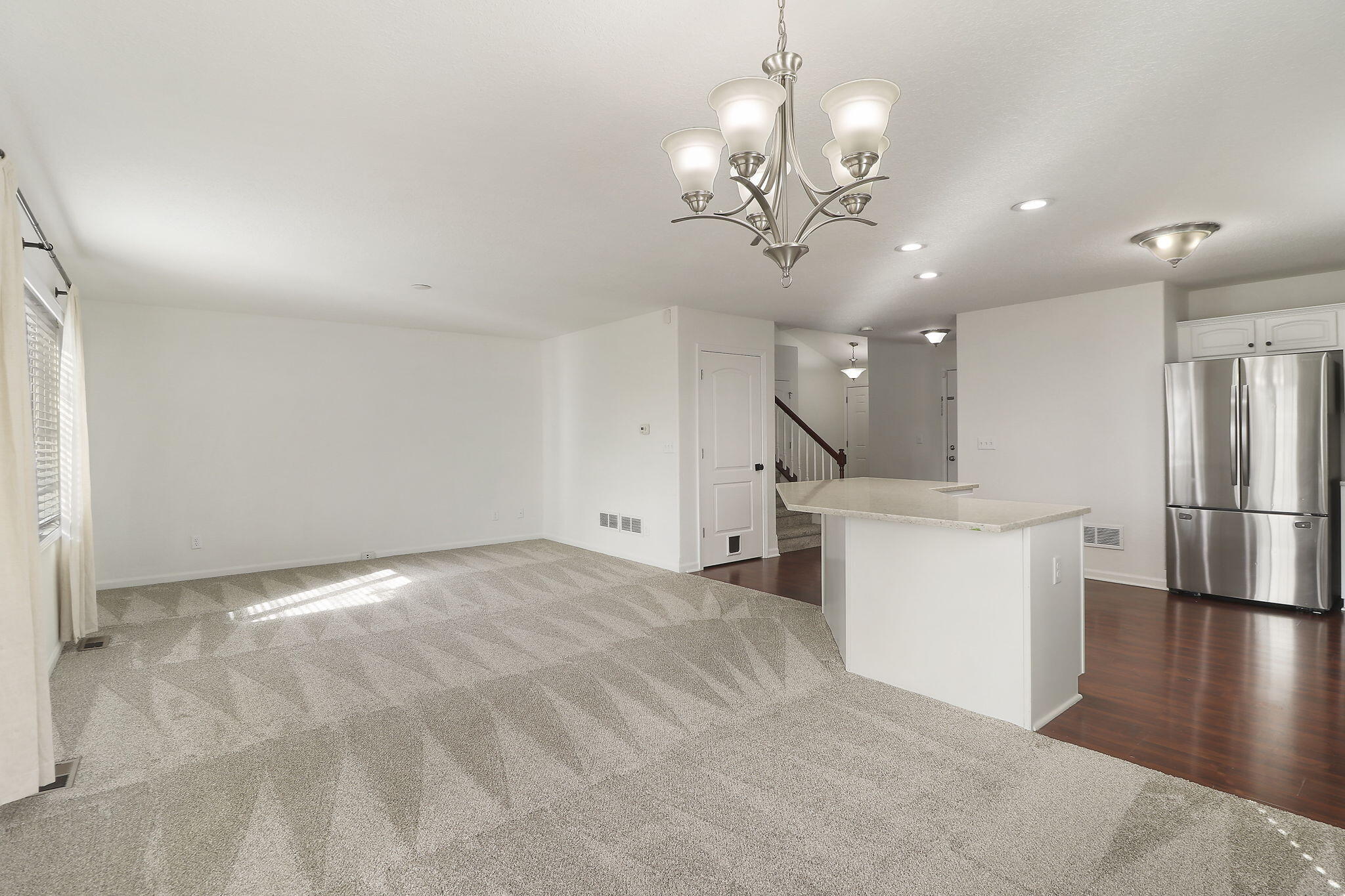 Kenosha, Wisconsin 53144, United States, 2 Bedrooms Bedrooms, ,3 BathroomsBathrooms,Residential,Active,80983