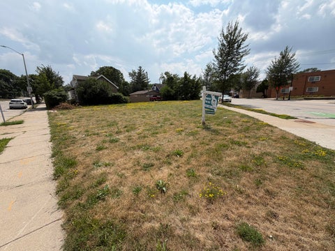 Photo of 9201 W National Ave, West Allis, WI 53227 (MLS # 1971738)
