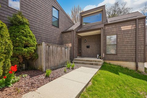 Photo of 9270 N 70th St, Milwaukee, WI 53223 (MLS # 1960944)