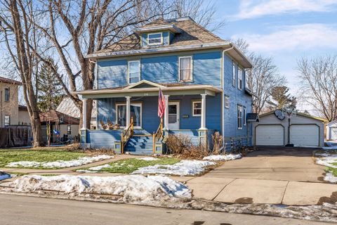 Photo of 1315 McLean Ave, Tomah, WI 54660 (MLS # 1950493)