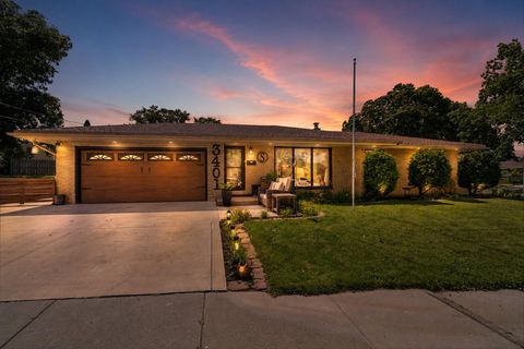 Photo of 3401 S 88th St, Milwaukee, WI 53227 (MLS # 1969916)