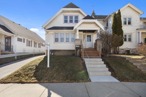 Photo of 3709 W Miller Ln, Milwaukee, WI 53208 (MLS # 1953384)