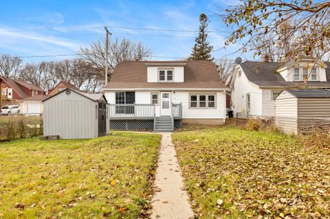Photo of 4713 W Fond Du Lac Ave, Milwaukee, WI 53216 (MLS # 1944567)