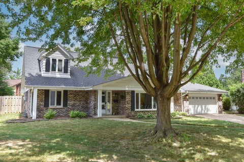 Photo of 2805 S 83rd St, West Allis, WI 53219 (MLS # 1978386)