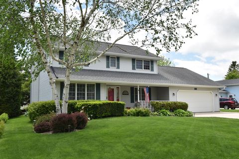 Photo of 367 Michael Ct, Port Washington, WI 53074 (MLS # 1875837)