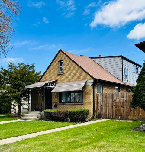 Photo of 3140 S 28th St, Milwaukee, WI 53215 (MLS # 1960252)