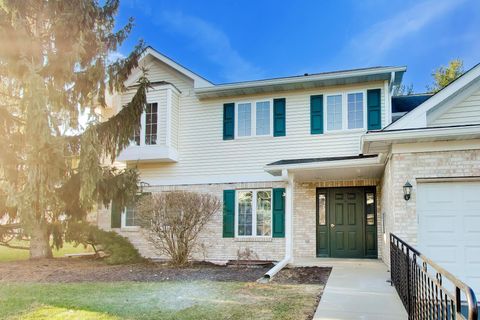 Photo of 91 Potawatomi Rd, Williams Bay, WI 53191 (MLS # 1955880)