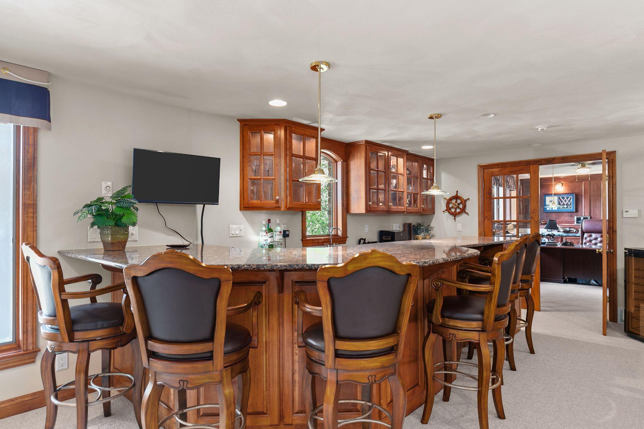 Appleton, Wisconsin 54915, United States, 4 Bedrooms Bedrooms, ,5 BathroomsBathrooms,Residential,Active,136594