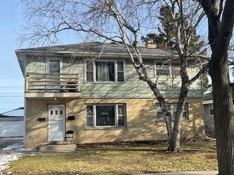 Photo of 5368 N 103rd St, Milwaukee, WI 53225 (MLS # 1945807)