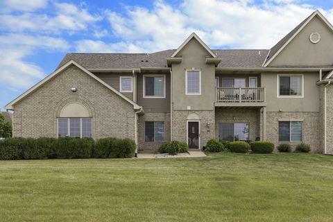 Photo of 6834 53rd St, Kenosha, WI 53144 (MLS # 1964144)