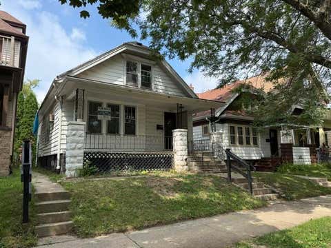 Photo of 3223 N 40th St, Milwaukee, WI 53216 (MLS # 1975871)