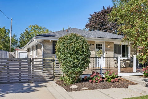 Photo of 4415 S Iowa Ave, Saint Francis, WI 53235 (MLS # 1983623)
