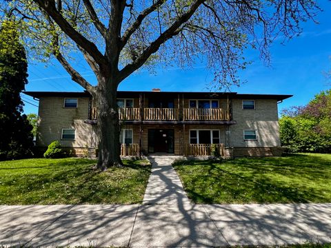 Photo of 8708 W Villard Ave, Milwaukee, WI 53225 (MLS # 1963372)