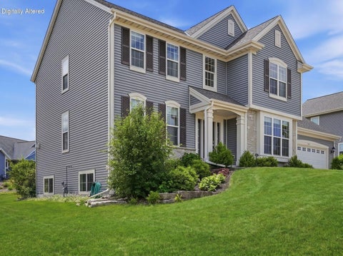 Photo of 3513 Olde Howell Rd, Waukesha, WI 53188 (MLS # 1966923)