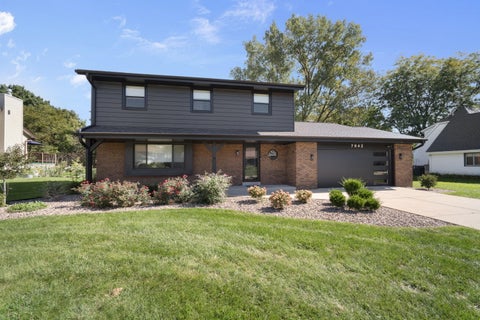 Photo of 7942 S 66th St, Franklin, WI 53132 (MLS # 1982881)