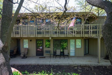 Photo of 403 Deerpath - W, Fontana, WI 53125 (MLS # 1962808)