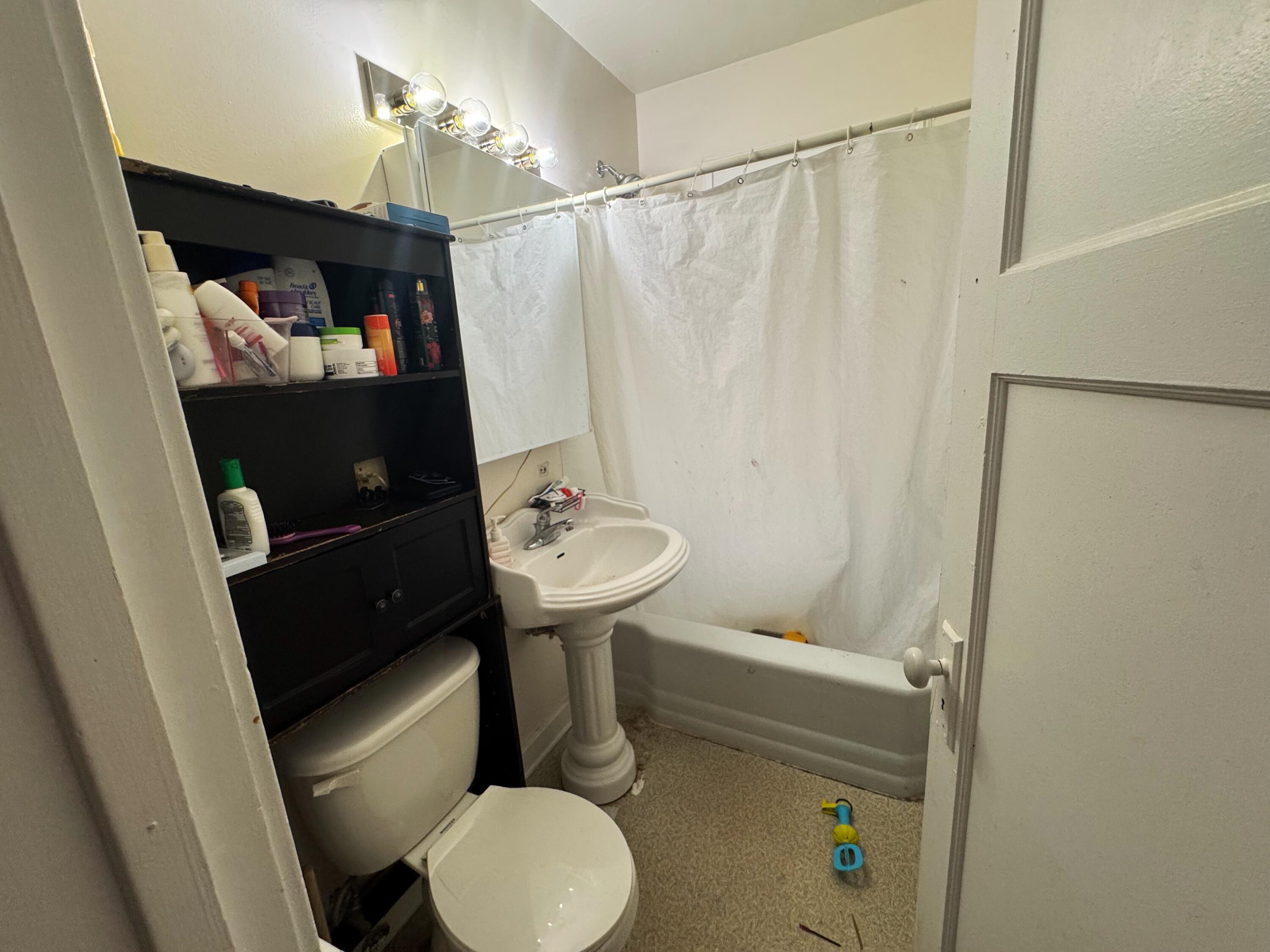 West Allis, Wisconsin 53214, United States, ,Commercial,Active,155049