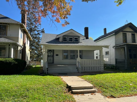 Photo of 3400 N 15th St, Milwaukee, WI 53206 (MLS # 1985070)