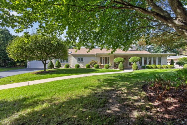 6717 N HOLLY CT, MILWAUKEE, WI 53217 - Image 24c3d431549cd54d9ca2d44596acdb21/1812790809