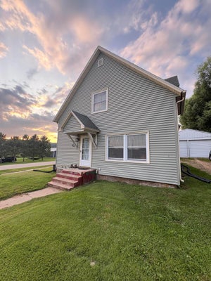 104 E HARRISON ST, VIOLA, WI 54664 - Image 24d3b4c3c2e7c5d793a6eae5ae71edcf/1830367022