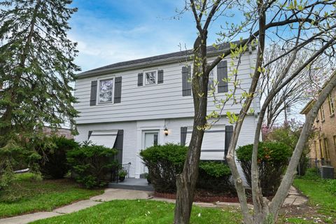Photo of 5724 W Roosevelt Dr, Milwaukee, WI 53216 (MLS # 1960393)