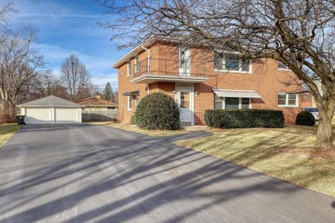 Photo of 1317 N 116th St, Wauwatosa, WI 53226 (MLS # 1949475)