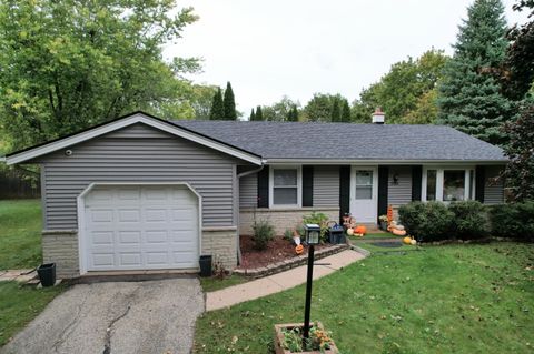 Photo of 10004 W Terra Ave, Milwaukee, WI 53224 (MLS # 1941479)