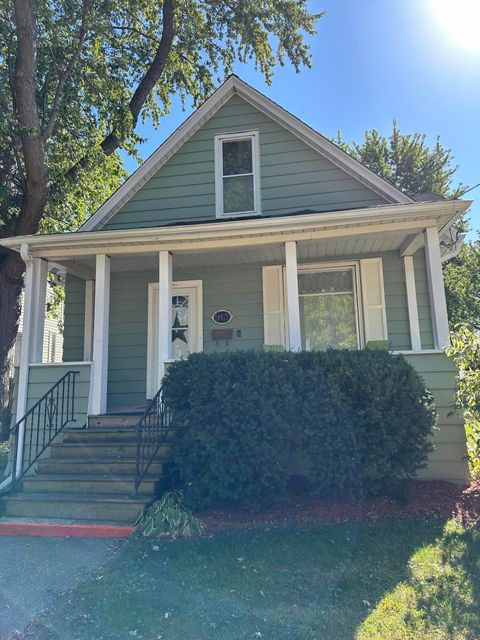 Photo of 913 69th St, Kenosha, WI 53143 (MLS # 1944297)