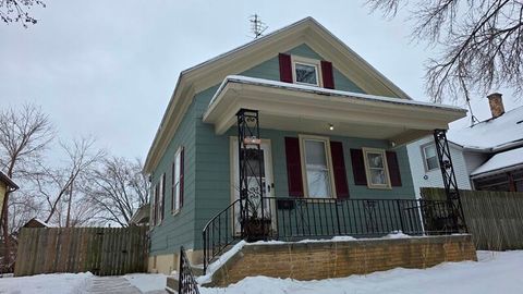 Photo of 1515 St Clair Ave, Sheboygan, WI 53081 (MLS # 1945294)