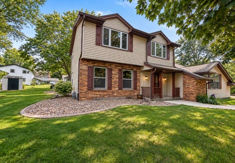 Photo of 7251 Hyacinth Ct, Greendale, WI 53129 (MLS # 1980550)