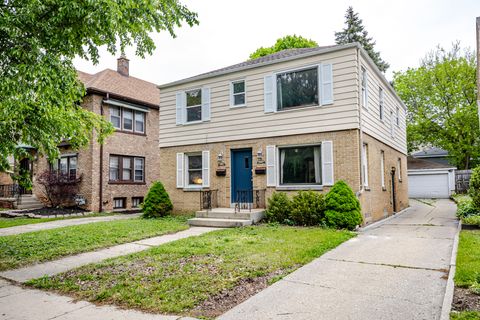 Photo of 2528 N 60th St, Milwaukee, WI 53210 (MLS # 1963288)