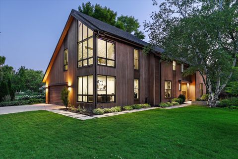 Photo of 7050 N Belmont Ln, Fox Point, WI 53217 (MLS # 1948680)