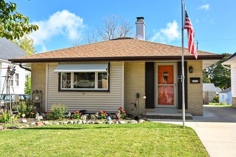 Photo of 2450 S 95th St, West Allis, WI 53227 (MLS # 1941201)
