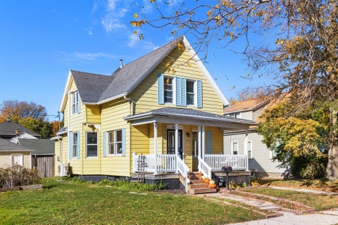 Photo of 2304 N 8 St, Sheboygan, WI 53083 (MLS # 1986801)