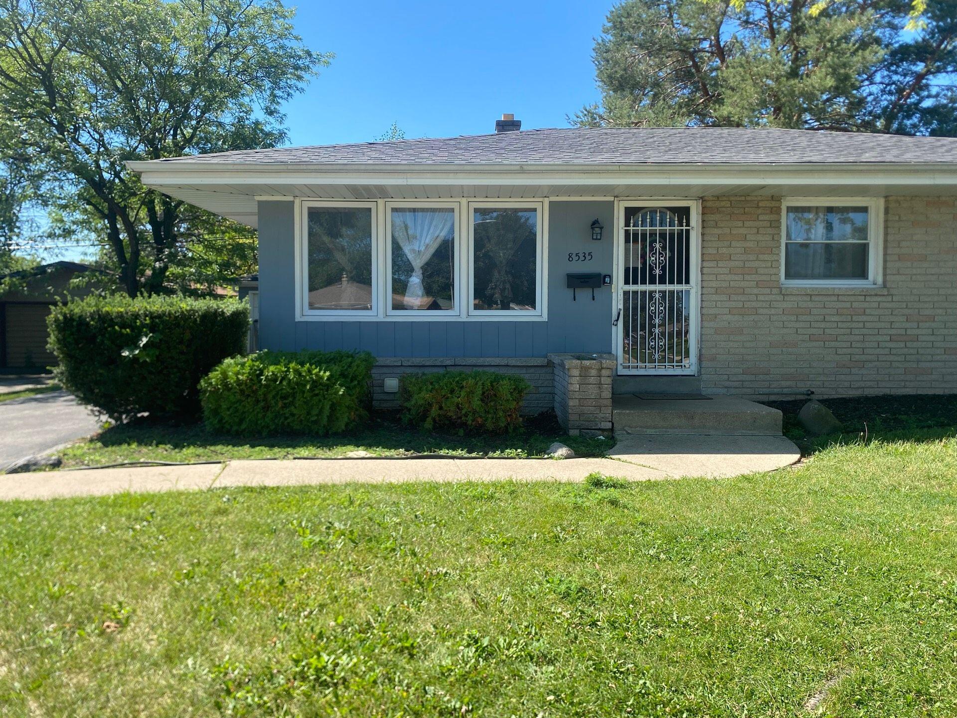 Milwaukee, Wisconsin 53224, United States, 3 Bedrooms Bedrooms, ,2 BathroomsBathrooms,Residential,Active,204823