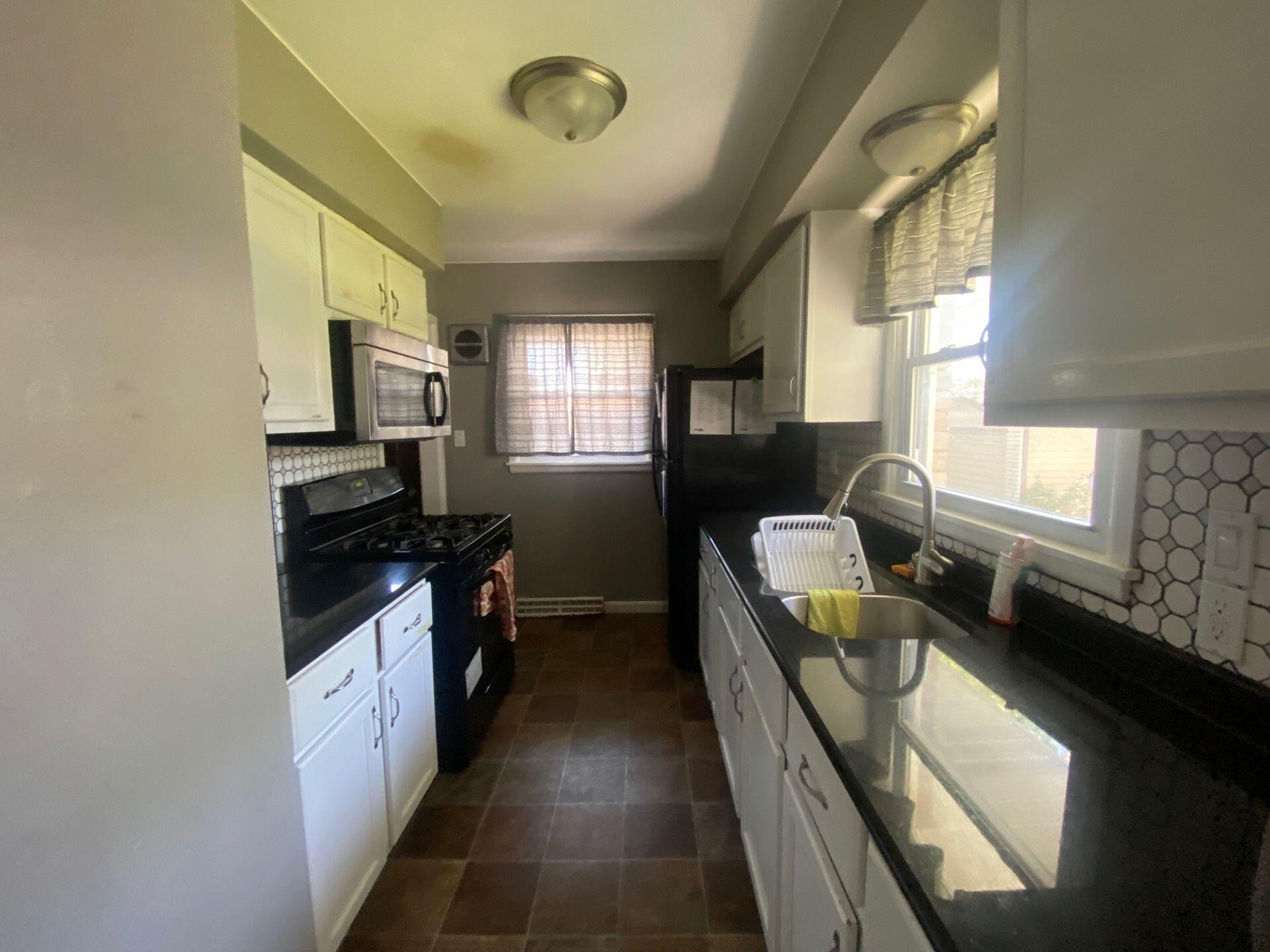 Milwaukee, Wisconsin 53224, United States, 3 Bedrooms Bedrooms, ,2 BathroomsBathrooms,Residential,Active,204823