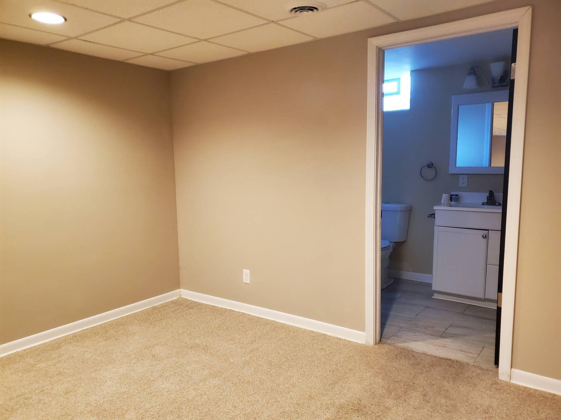 Milwaukee, Wisconsin 53224, United States, 3 Bedrooms Bedrooms, ,2 BathroomsBathrooms,Residential,Active,204823