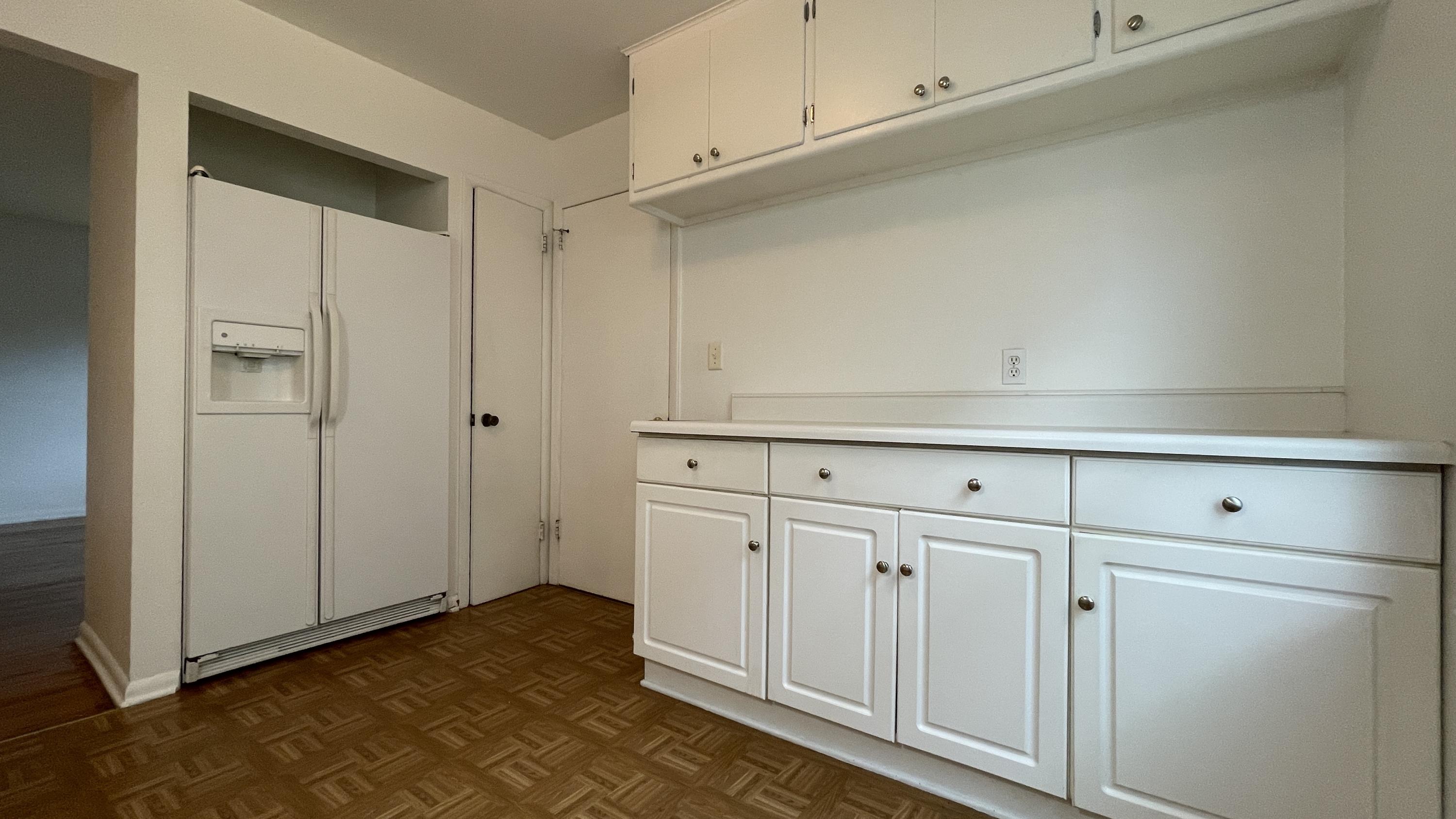 Milwaukee, Wisconsin 53222, United States, 3 Bedrooms Bedrooms, ,1 BathroomBathrooms,Residential,Active,171521