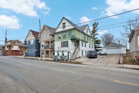 Photo of 2510 S 6 St, Milwaukee, WI 53215 (MLS # 1951968)