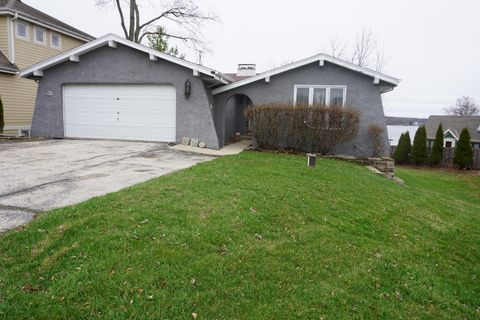 Photo of W183S7682 Kingston Dr, Muskego, WI 53150 (MLS # 1955737)