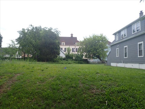 Photo of 2856 N 16th St, Milwaukee, WI 53206 (MLS # 1983466)
