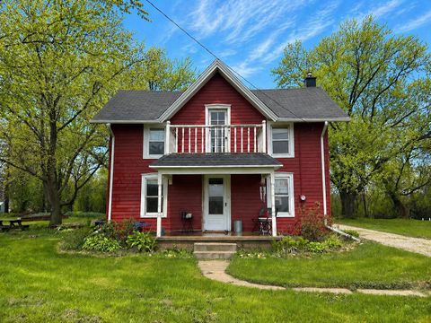 Photo of N8809 County Rd N, Troy, WI 53120 (MLS # 1959847)