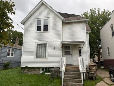 Photo of 6106 24th Ave, Kenosha, WI 53143 (MLS # 1982334)