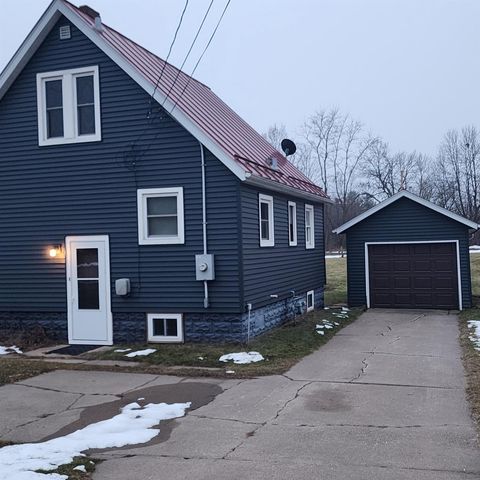 410 Pierce St, Black River Falls, WI 54615 - MLS#: 1918120