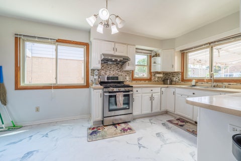 Photo of 301 S 92nd St, Milwaukee, WI 53214 (MLS # 1973323)