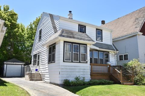 Photo of 3737 W Miller Ln, Milwaukee, WI 53208 (MLS # 1961888)