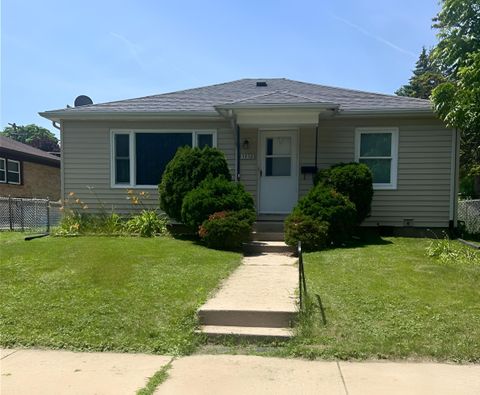 Photo of 3438 9th Ave, Racine, WI 53402 (MLS # 1969498)